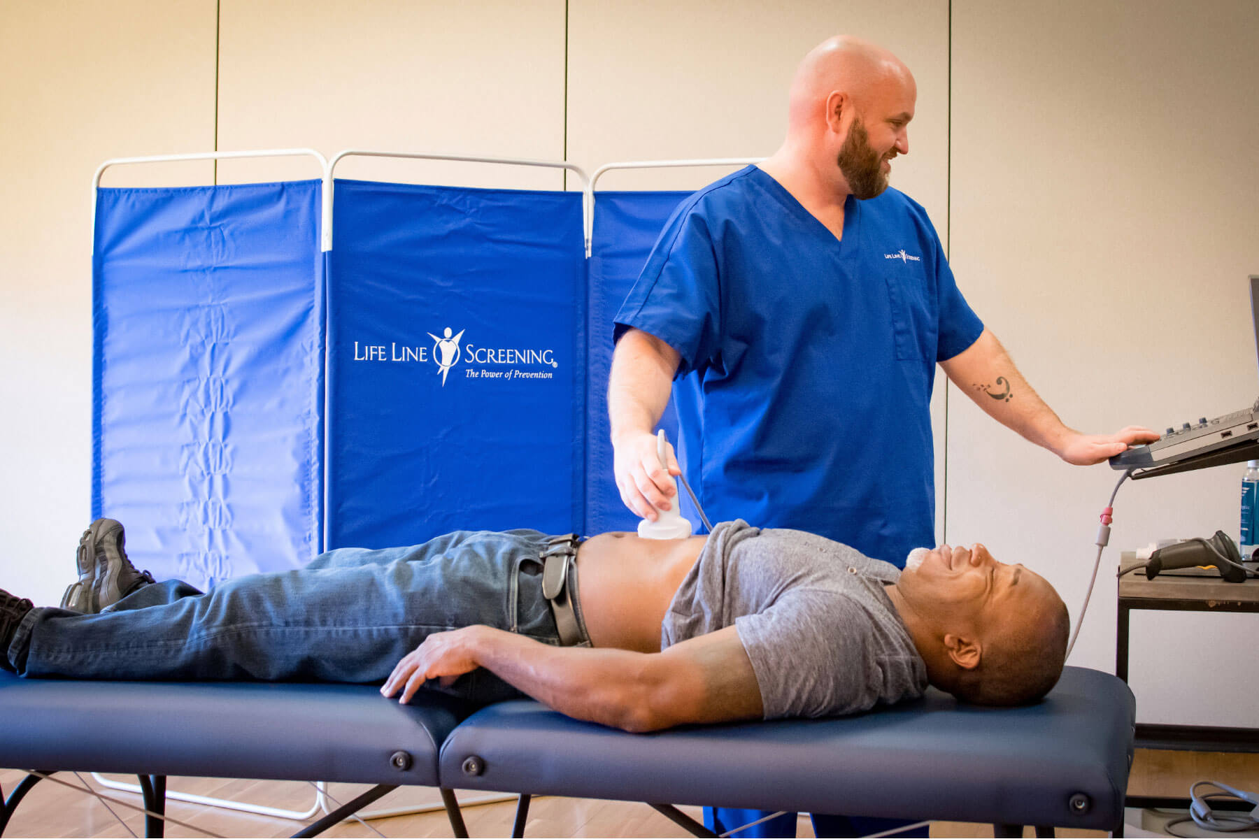 Screening tech and male patient